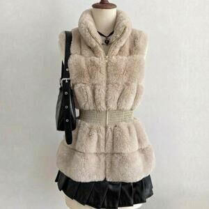 Black Faux Fur Vest Parisian Chic Model Off Duty Soft Goth Indie Sleaze